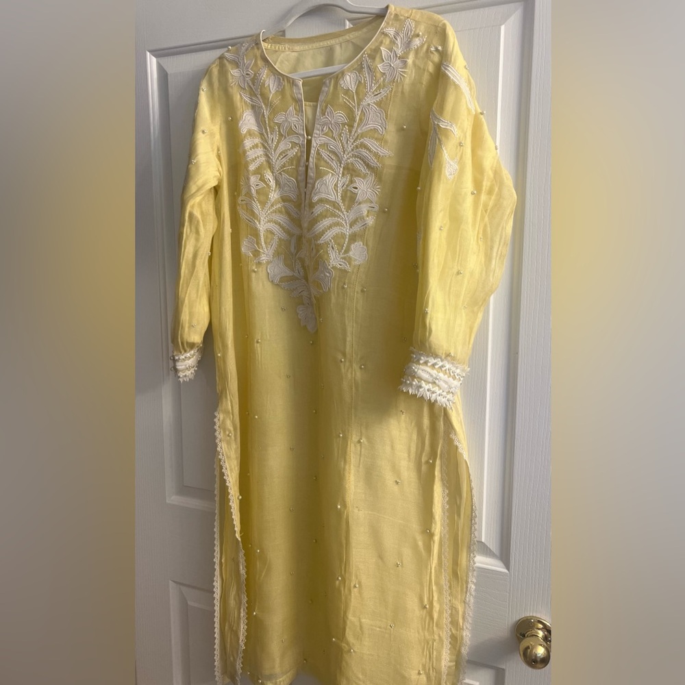 Farida hassan authentic Pakistani designer